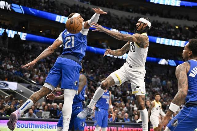 利拉德41分雄鹿逆转胜快船 森林里险胜开拓者